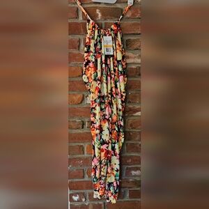 SoPrano Spaghetti Strap Halter Dress